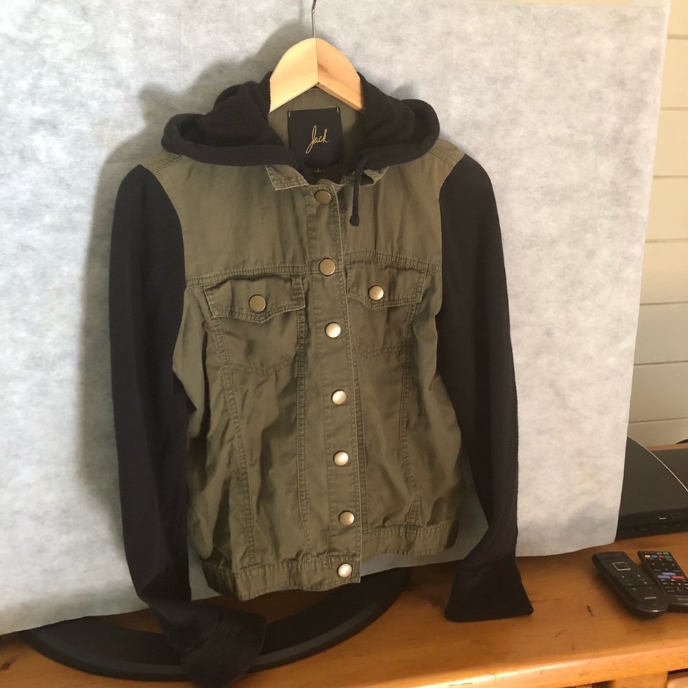Jacket - Picture 2 of 5